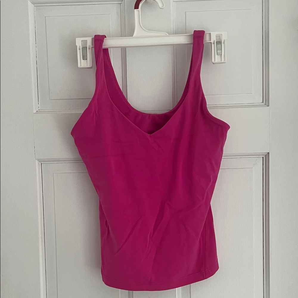 Lululemon workout tank